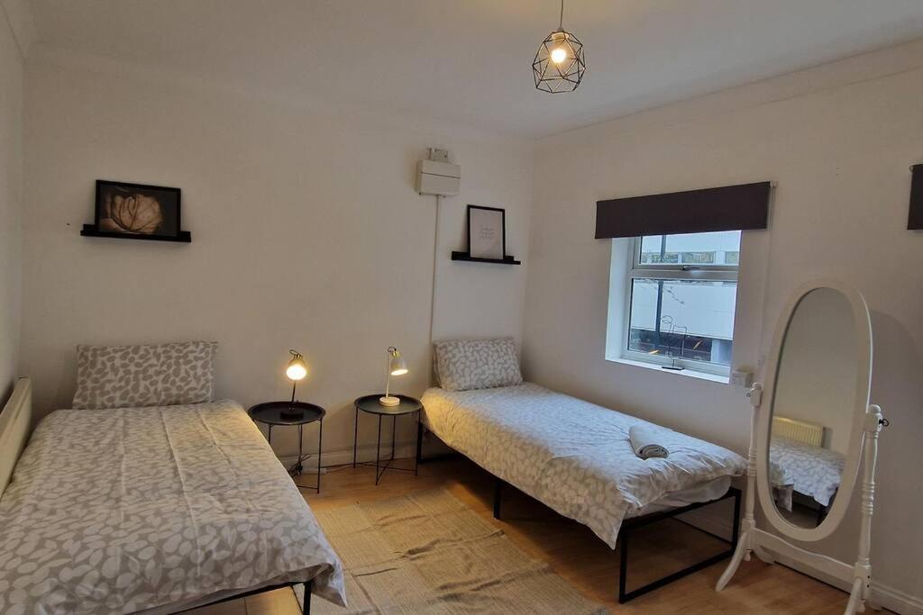 2 Bedroom Flat In Zone 2 Lnd Appartamento Londra